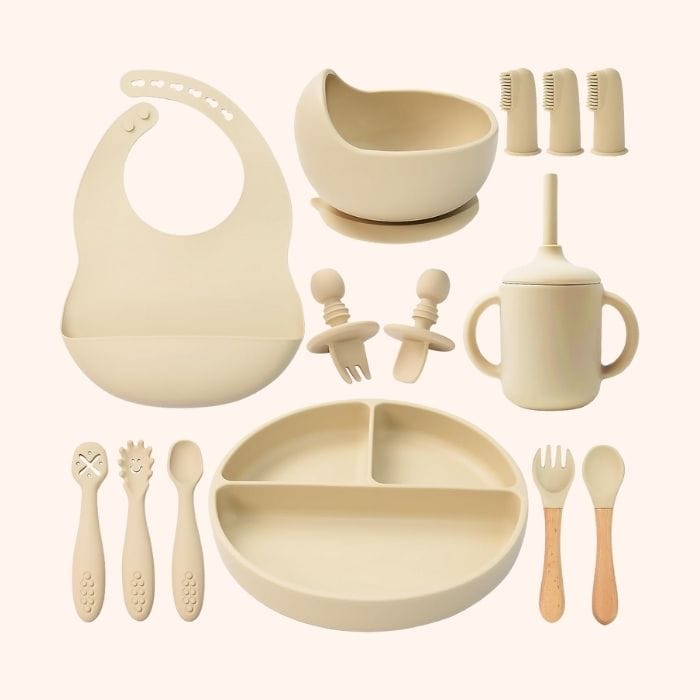 cream silicone baby feeding set